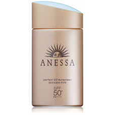 Стойкое солнцезащитное молочко с ухаживающими компонентами Anessa Perfect UV SPF 50+ PA ++++