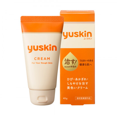 Японский заживляющий витаминный крем Yuskin A Family Medical Cream